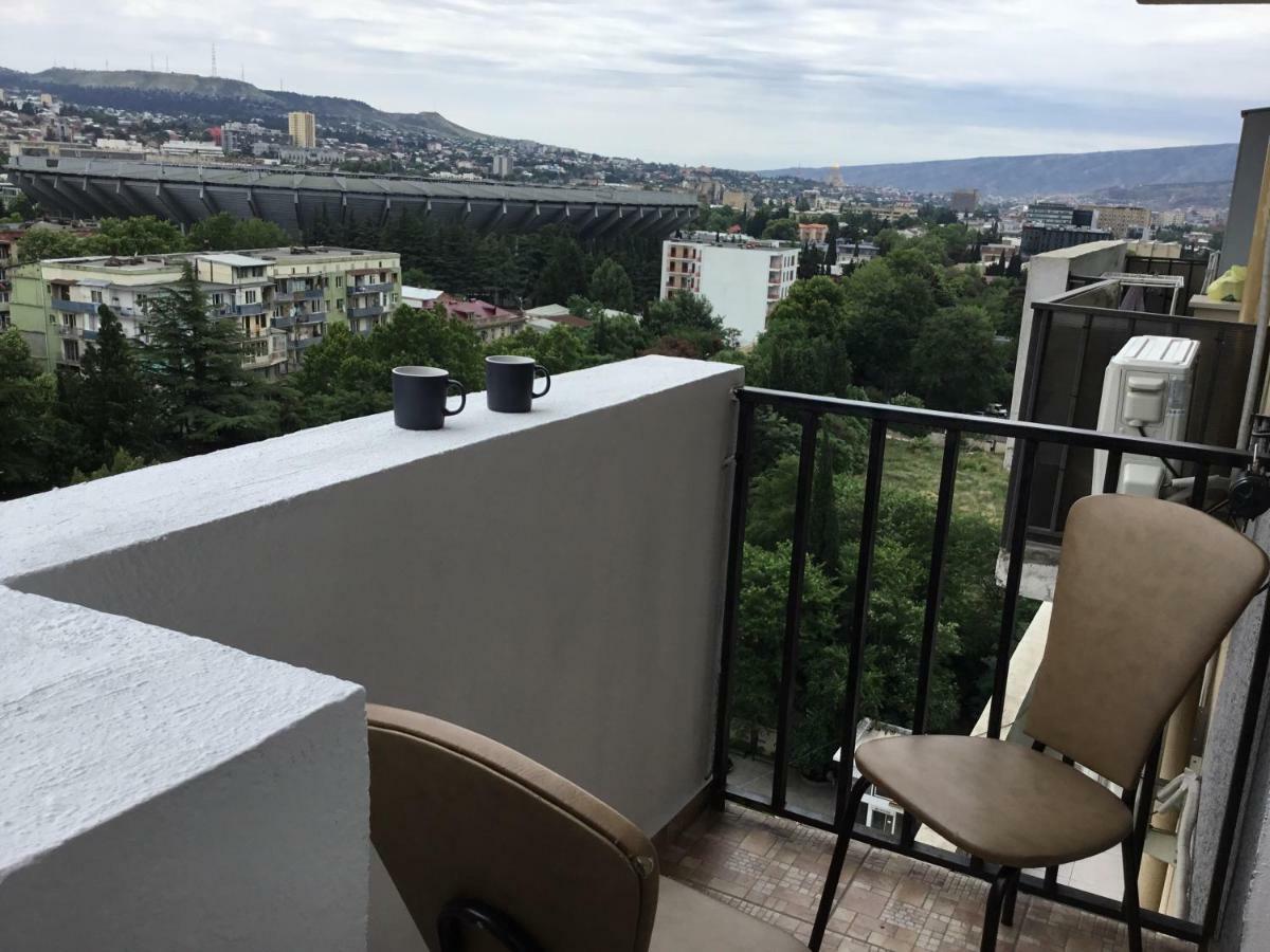 Welcome Генацвале))) Tbilisi Bagian luar foto